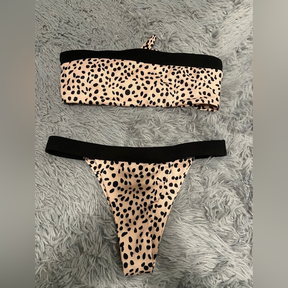 Zaful cheeky bikini set